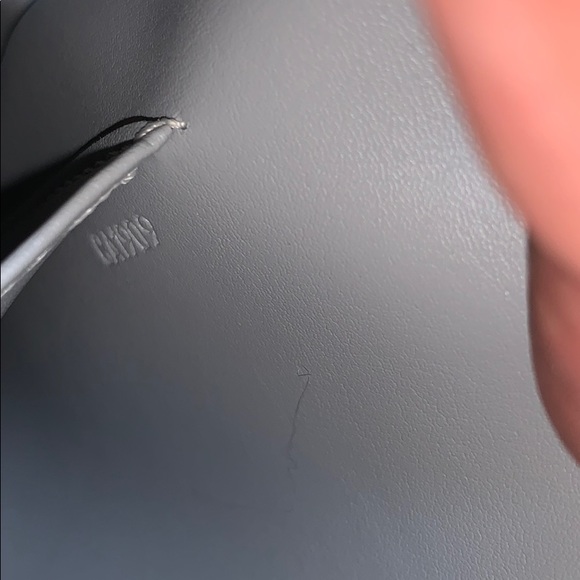 Louis Vuitton Patent Leather Vernis Purse in Lime - Picture 7 of 7